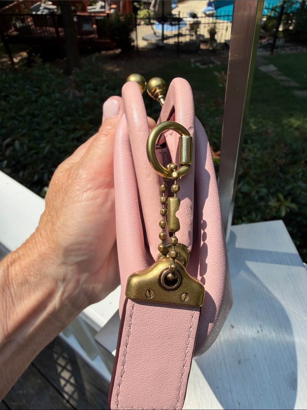 Coach Pink Leather Kiss-Lock Wristlet Coin Purse 1941 with Tag and dust bag - Picture 13 of 17